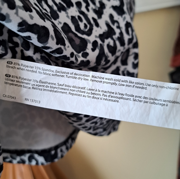 Marika Cropped Leopard Tank - Picture 5 of 5